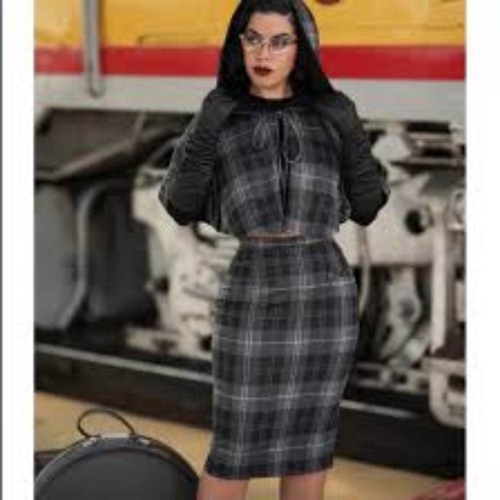 Vintage Vandalizm skirt and hooded caplet in some Grey flannel